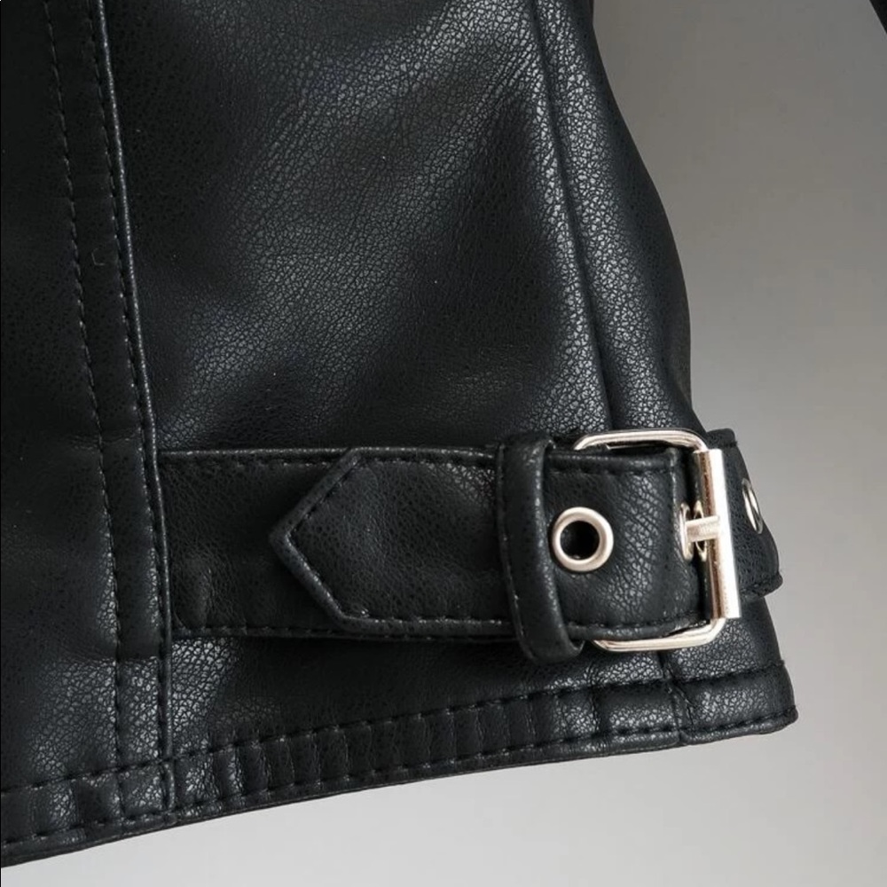 Vegan leather jacket zipper arms glam classic moto red - Picture 10 of 11